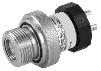 973
